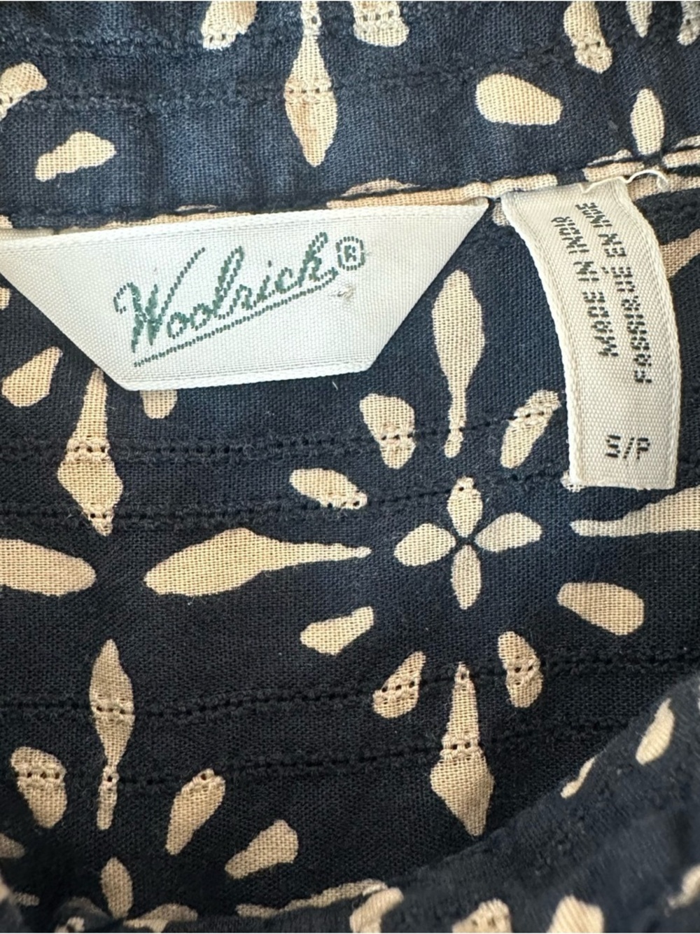 Woolrich Women’s Navy Blue Button Up Collar Sleeveless Tank Top Size S Small - Picture 7 of 9